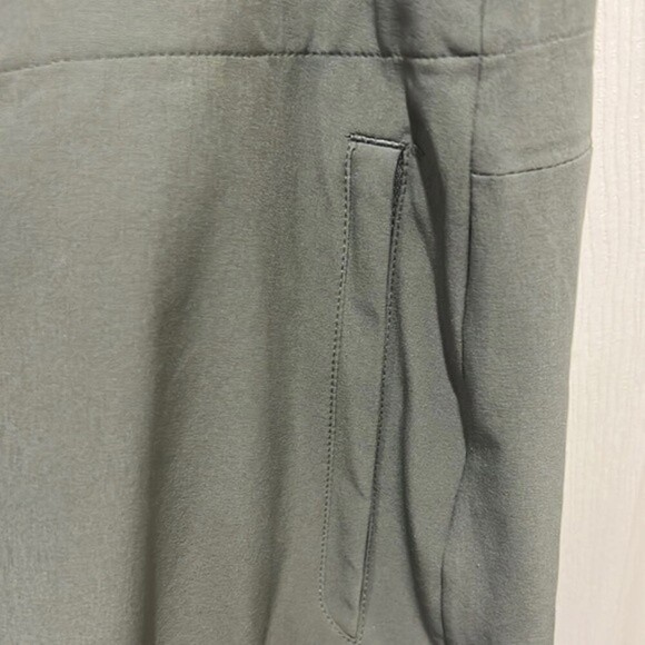 Nike golf dri fit gray 2 in 1 skirt and shorts size 12 - Picture 8 of 12
